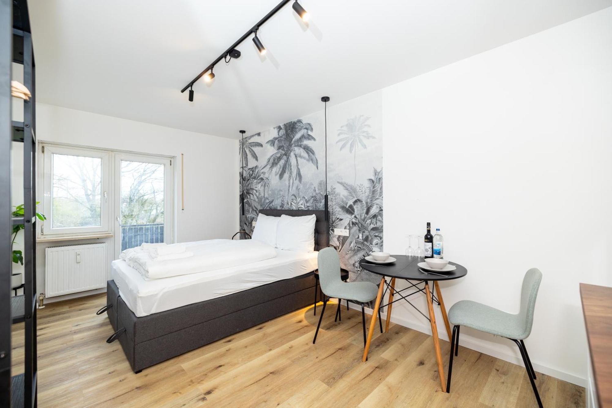 Kleines Apartment Mit Balkon Вюрцбург Экстерьер фото