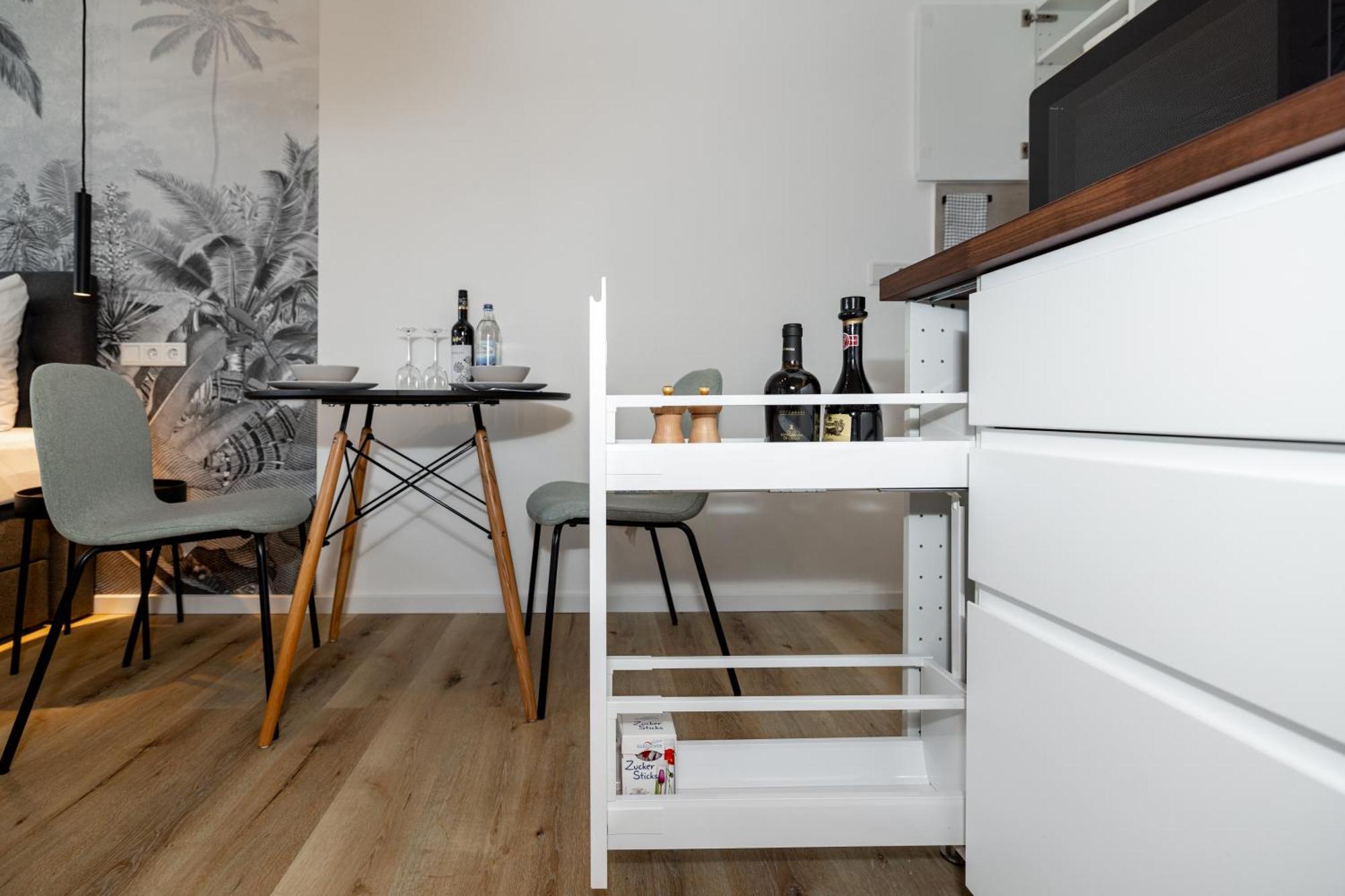 Kleines Apartment Mit Balkon Вюрцбург Экстерьер фото
